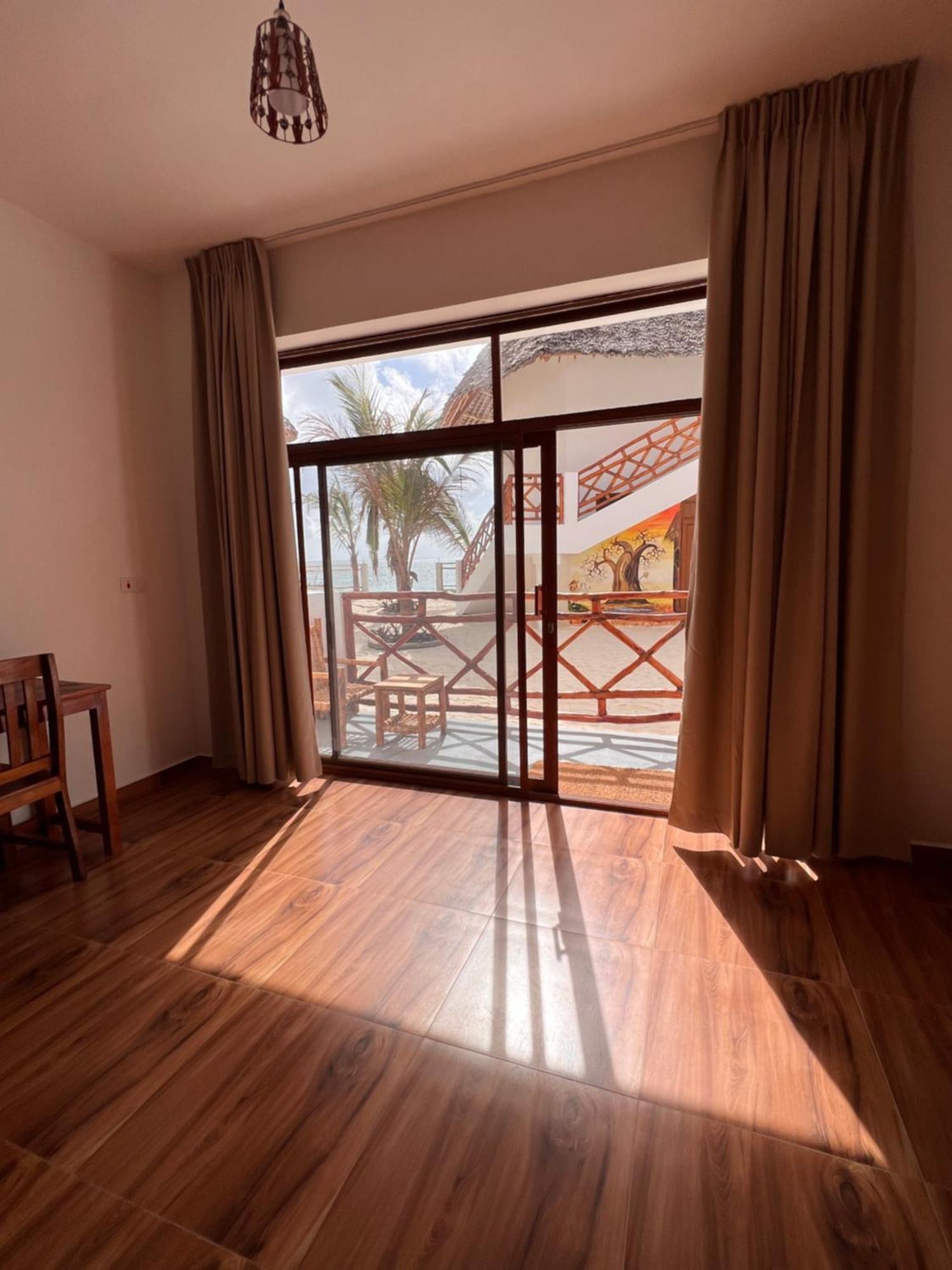 S&S Hotel جامبياني المظهر الخارجي الصورة