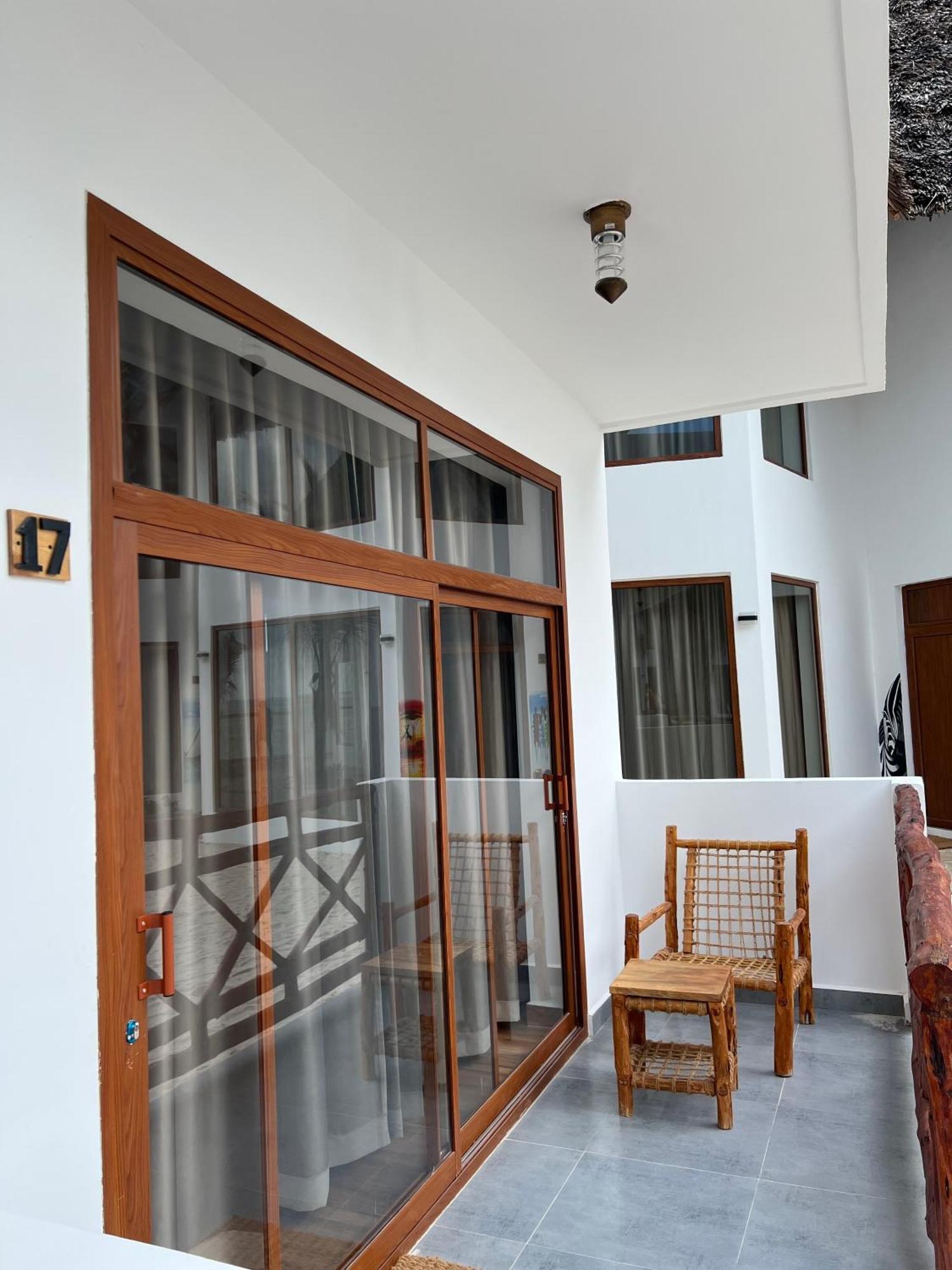 S&S Hotel جامبياني المظهر الخارجي الصورة
