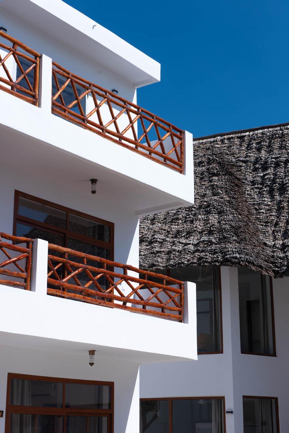 S&S Hotel جامبياني المظهر الخارجي الصورة